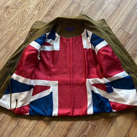🔥twiggy LONDON- Military Style Patch Jacket- ADORABLE 🔥 - Picture 2 of 15